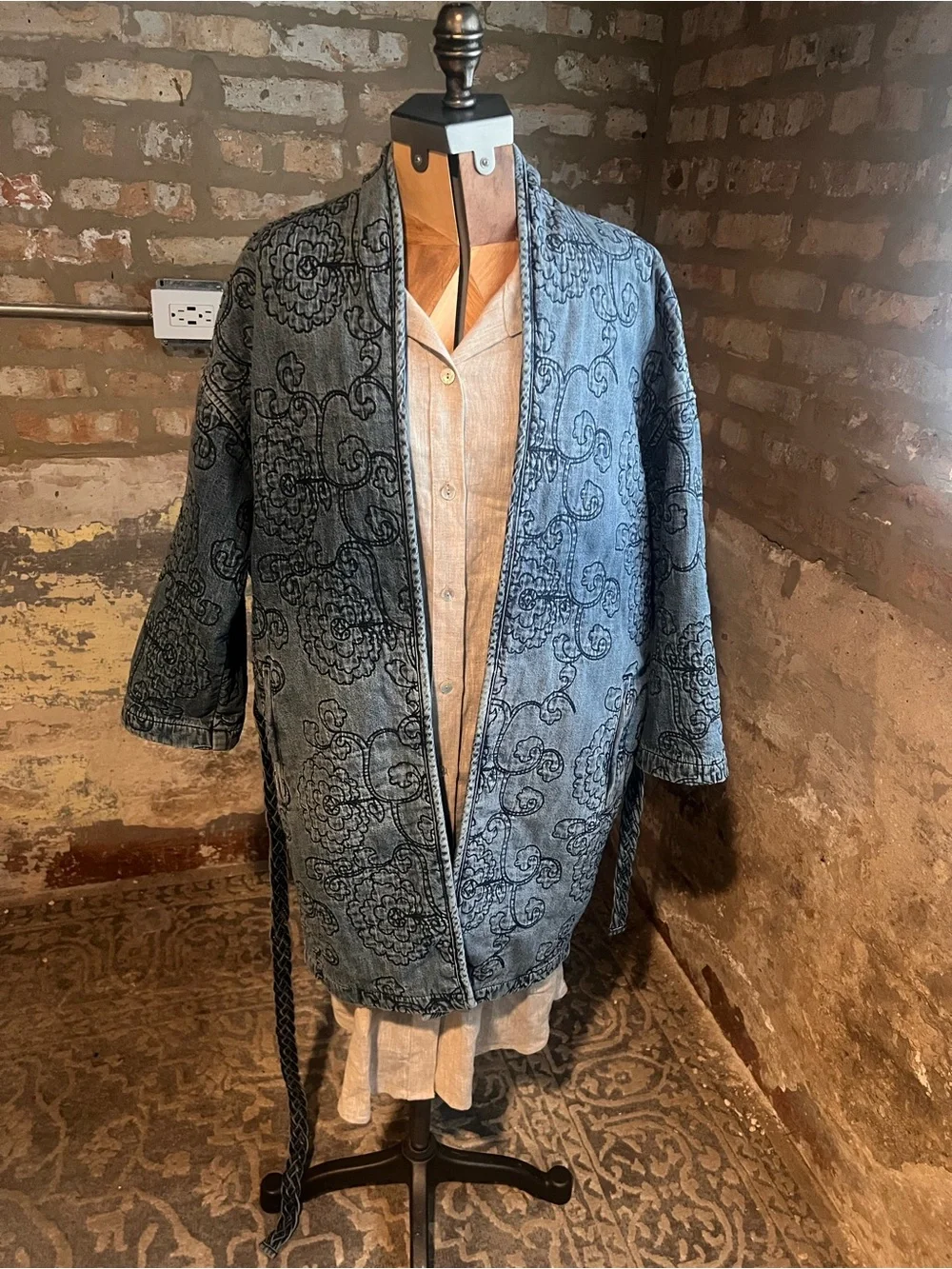 Lucky Brand quilted denim kimono. Woman’s size small